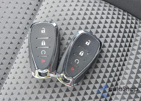 2025 Chevrolet Trax Fwd Lt z USA, uszkodzony, nr VIN KL77LHEP6SC074497